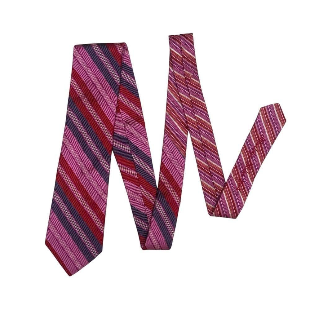 🆕 ROBERT GRAHAM Elegant Pink Striped Men's Tie 100% SILK